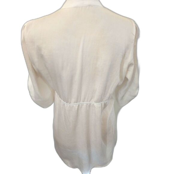 Maurices Women’s White Ruffle Front Blouse Top Size XS 3/4 Sleeve Pintuck - Picture 3 of 5